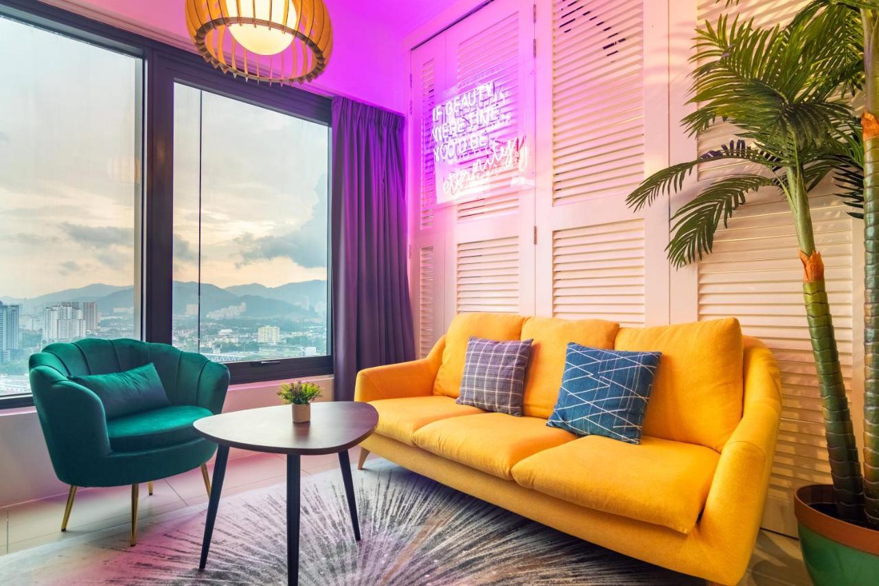 Tropicana 218 Macalister X Airlevate Suites George Town Eksteriør bilde