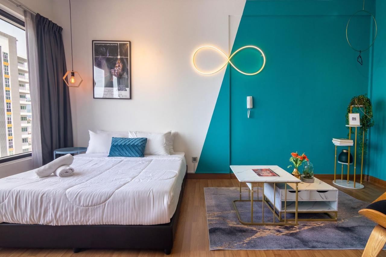 Tropicana 218 Macalister X Airlevate Suites George Town Eksteriør bilde