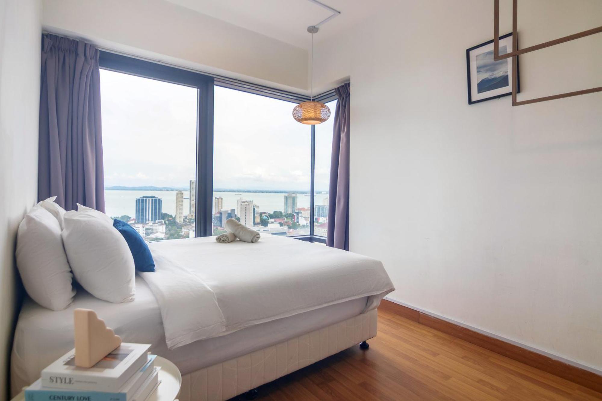 Tropicana 218 Macalister X Airlevate Suites George Town Eksteriør bilde