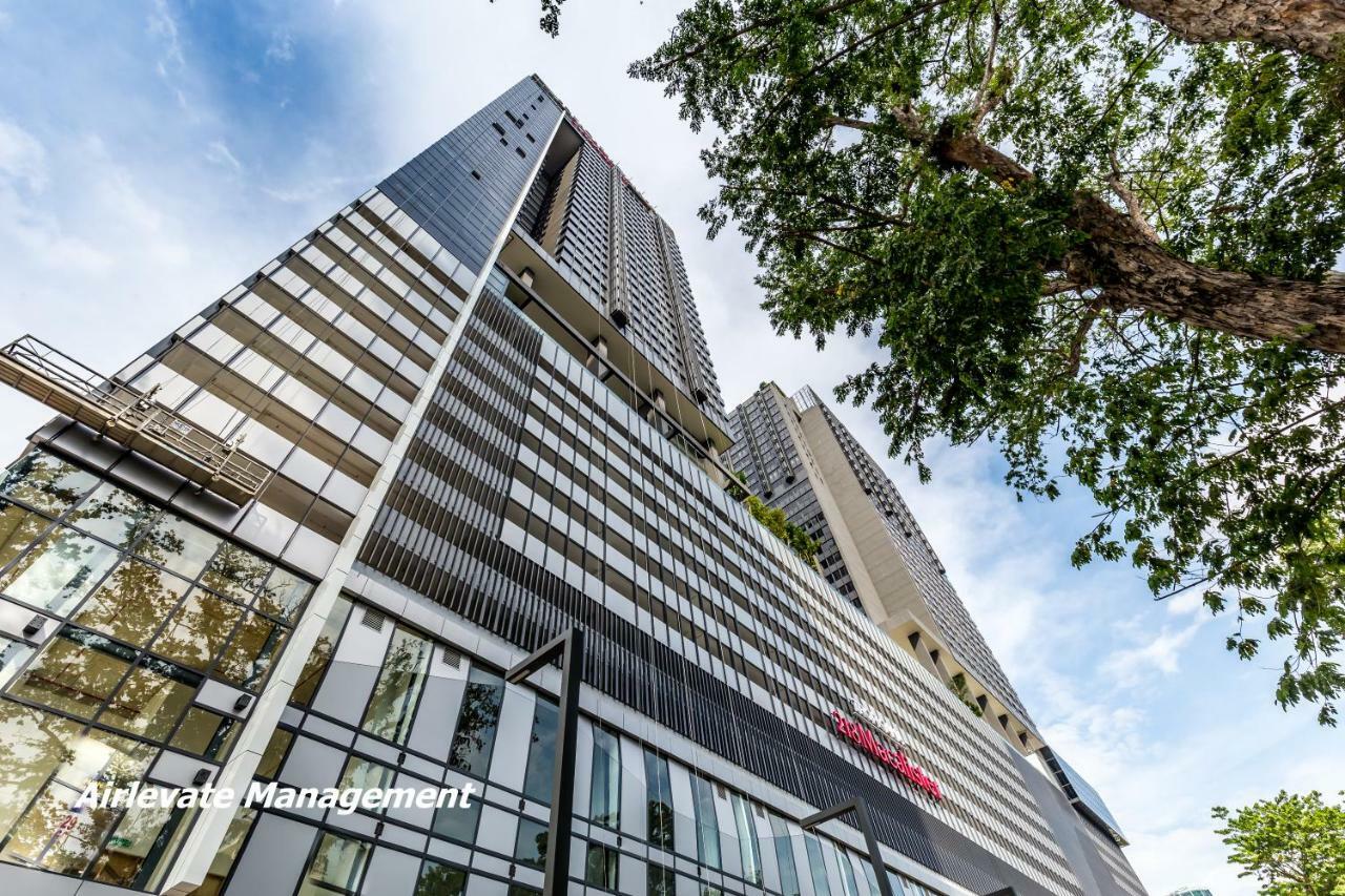 Tropicana 218 Macalister X Airlevate Suites George Town Eksteriør bilde