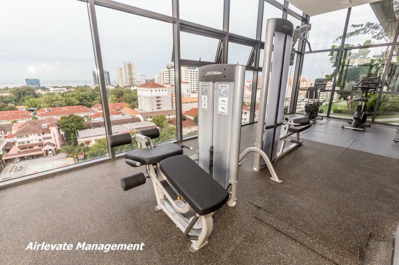 Tropicana 218 Macalister X Airlevate Suites George Town Eksteriør bilde